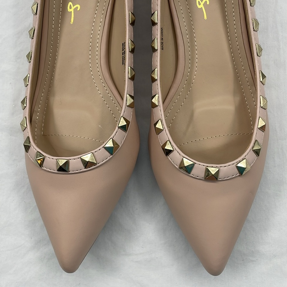 NEW! Lulus Adelyn Nude Studded Low Pointed-Toe Heels. 7.5. - Picture 7 of 15